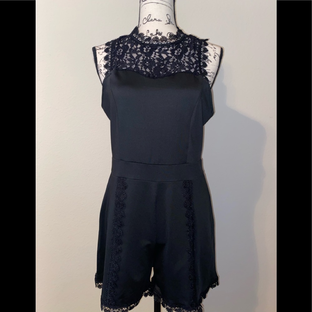 SheKiss Women's Sleeveless Mock Neck Lace Splice Bodycon Shorts Jumpsuit Romper
